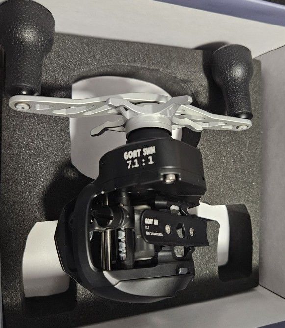 Fishing reel, baitcasting reel, left hand, The Goat SWM 200
