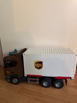 Bruder Scania UPS Logistics Box Truck