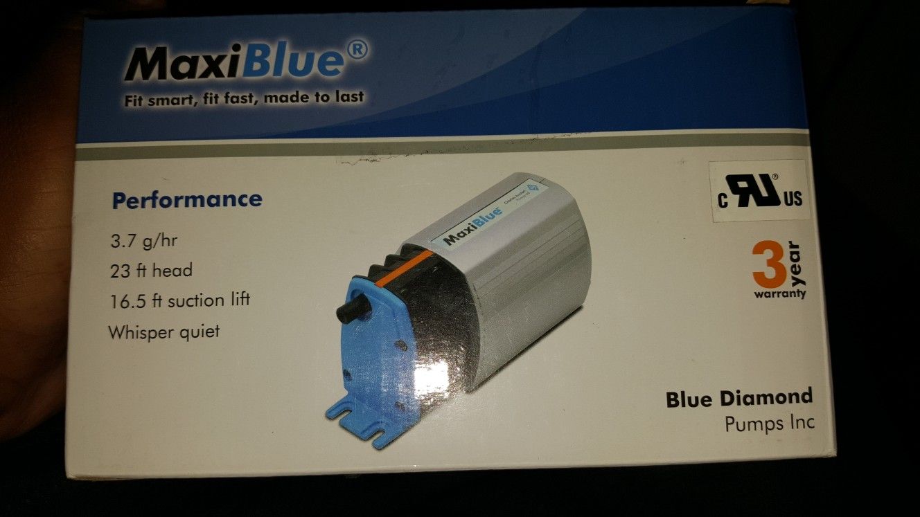 Pump Blue Diamond