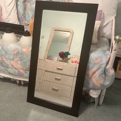 Bathroom Light Fixture and matching Mirror 