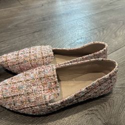 Womens Flats 