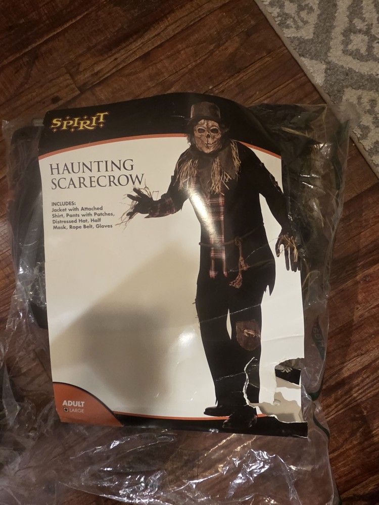 Haunting scarecrow New Halloween Costumd