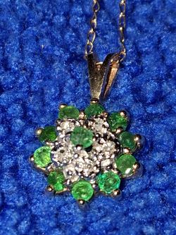 14k Yellow Gold Diamond & Emerald Necklace