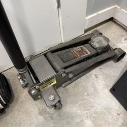 3 Ton Pittsburgh Floor Jack