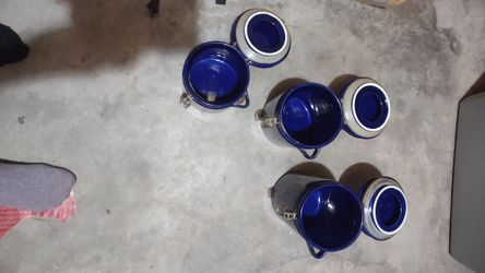 Winsome Jars From China 