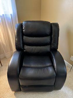 Black leather manual recliner chair
