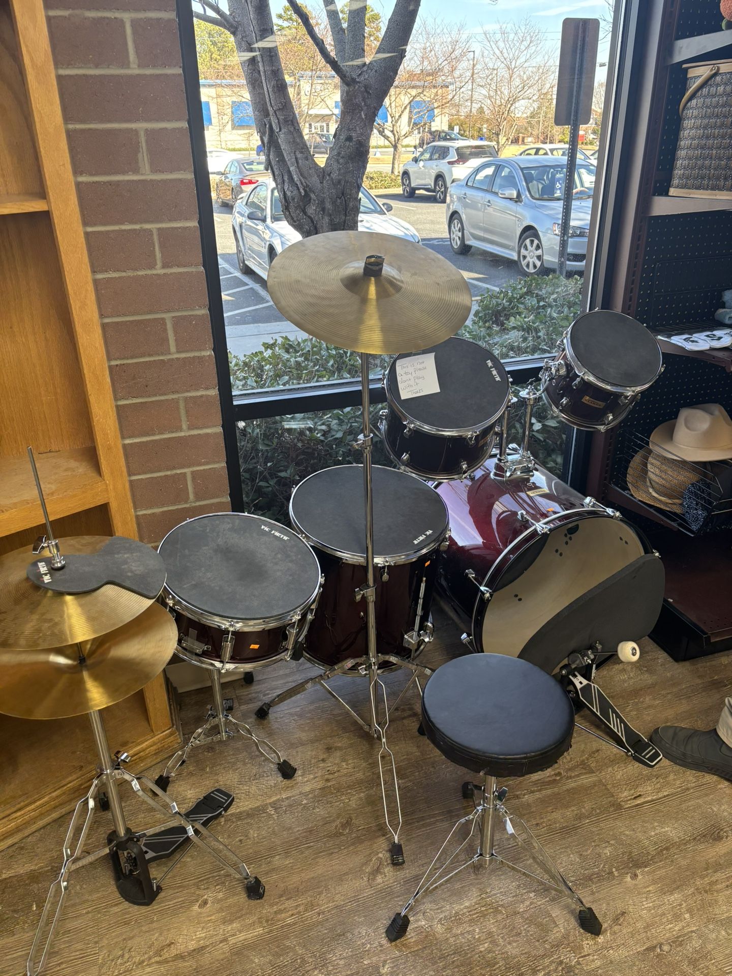 8 PC Glamor Red Drum Set
