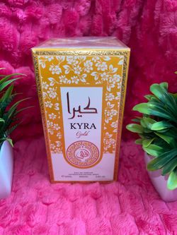 💛Kyra Gold Perfume💛