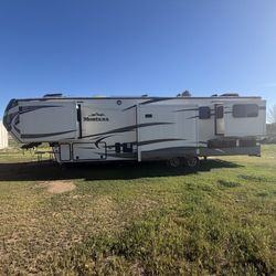 2015 Keystone Montana