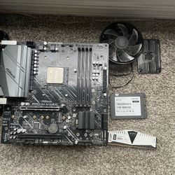 Ryzen 7 3700X Bundle w/ B550M, 16GB DDR4 & Lexar SSD