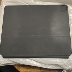 iPad 12.9 Apple Keyboard Case