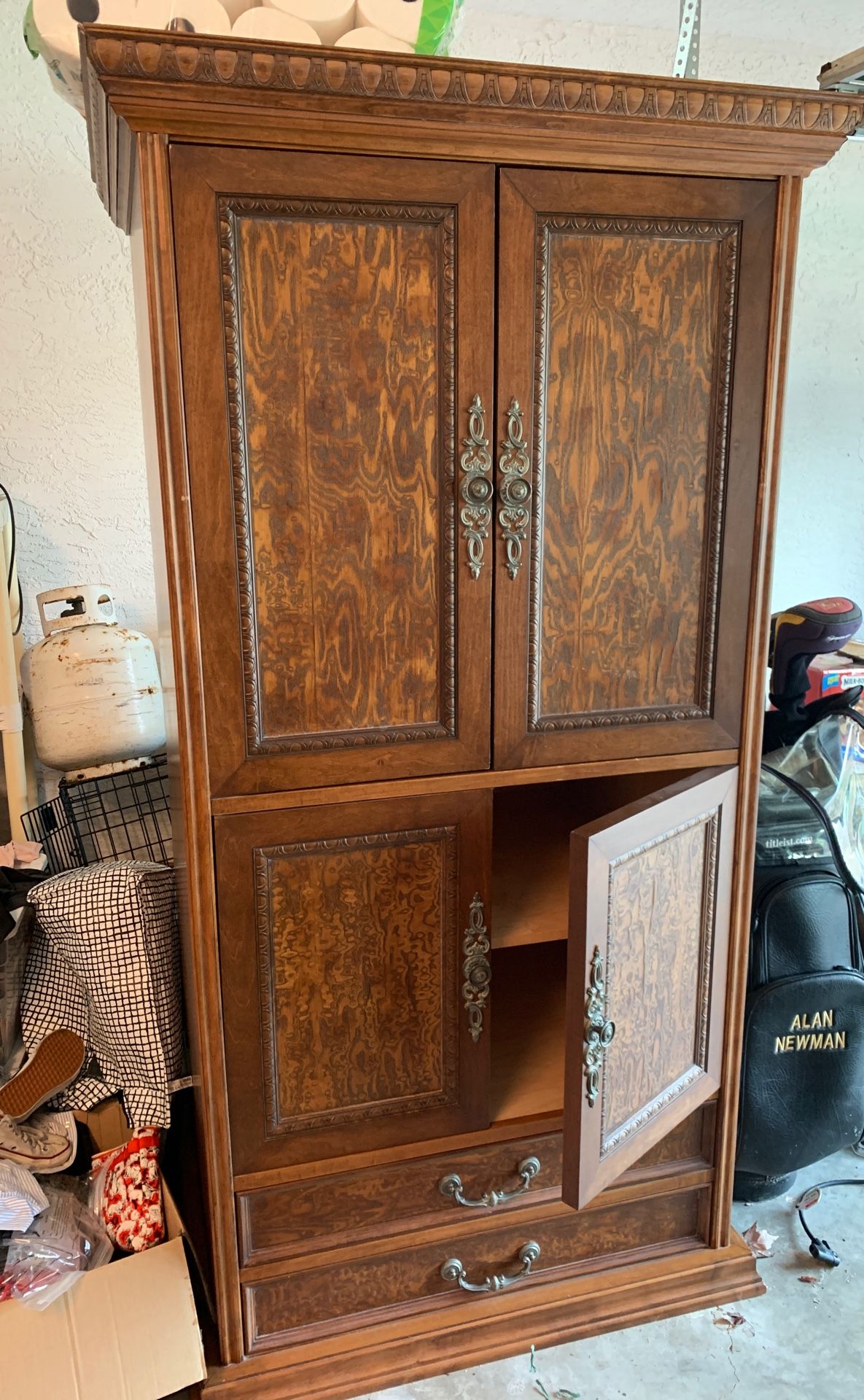 Custom TV unit with storage ..