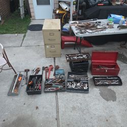 Assorted Tools And Miscellaneous 