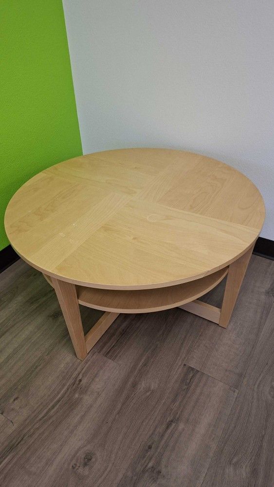 FREE TABLE.