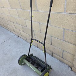 Manual Reel Push Lawn Mower+ Grass Catcher