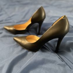 Black Heels By Ana
