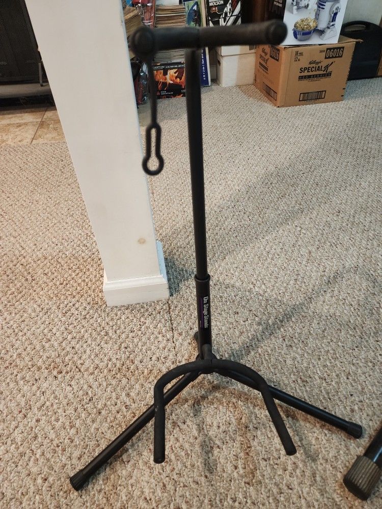 Guitar Stands 