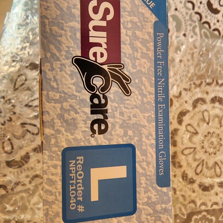 Nitrile Powder Free Gloves.