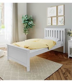 Toddler bed with mattress