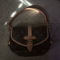 Authentic Saumur BB Louis Vuitton handbag