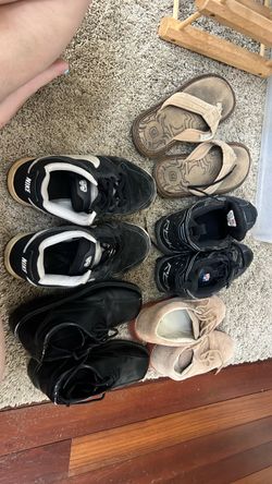 Boys shoes sizes 2-5