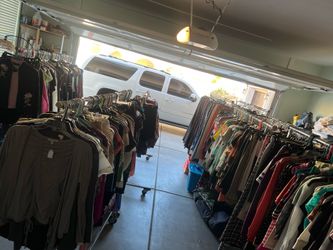 Family Clothing, Women, 1 Rack Of Men’s Clothing Prices From $1 to $5