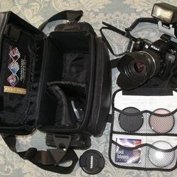 99.99% NEW - Nikon N80 Camera Package - Complete Set!