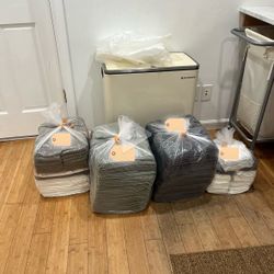 Pick Up and Drop Off Laundry Service.