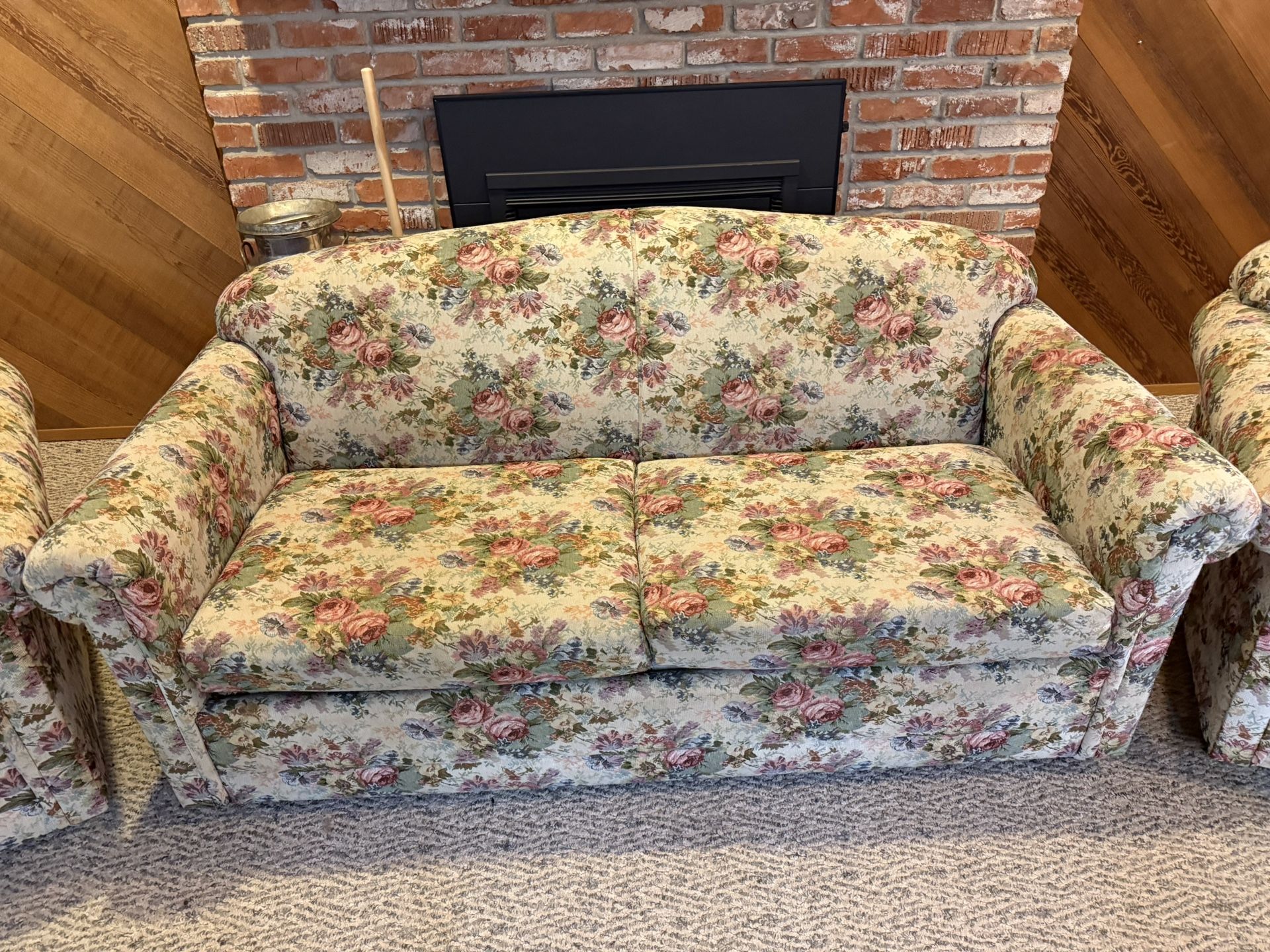 Sofa & Chair Beautiful Furniture