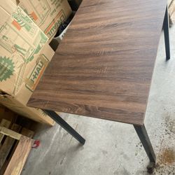 3 Piece Table And stool Seats 
