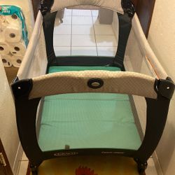 Graco  Play Pen Clean Price 20$. Pick Up.  E.  72.  and Grand. View.  E.  Tacoma 