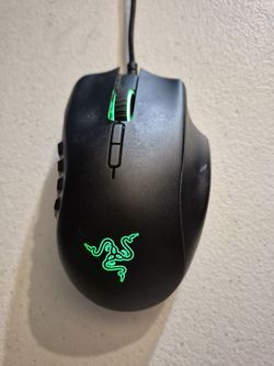 Razer Naga Classic Edition Wired Gaming Mouse 16 Button RGB MMO Mouse