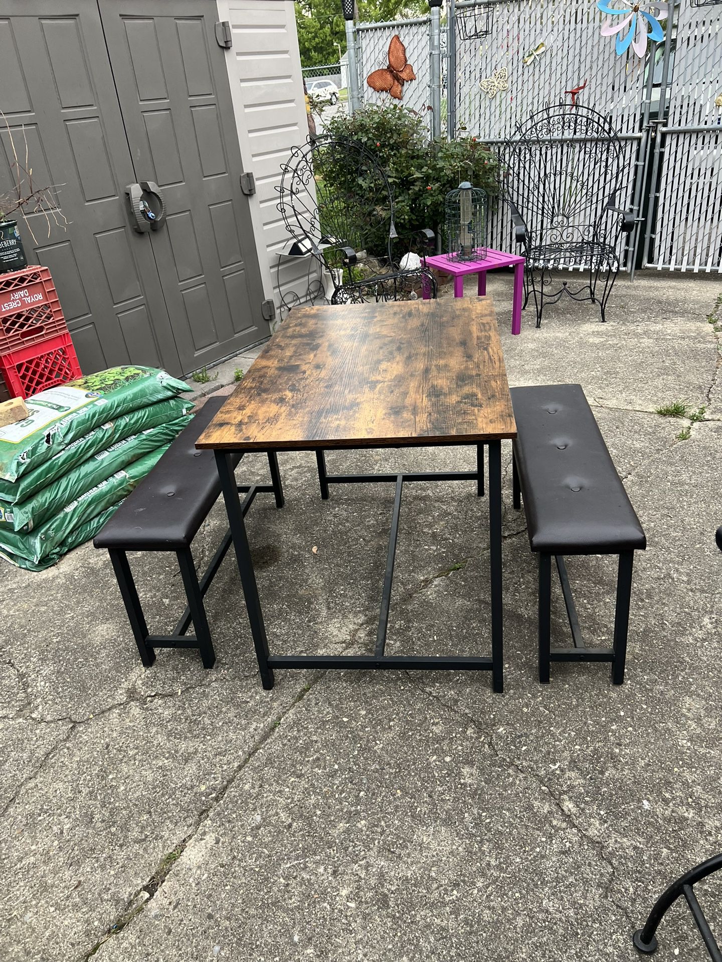 DINING TABLE WITH 2 BENCHES (Cash Only)