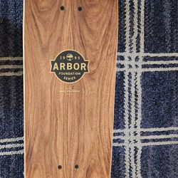 Arbor Skateboard