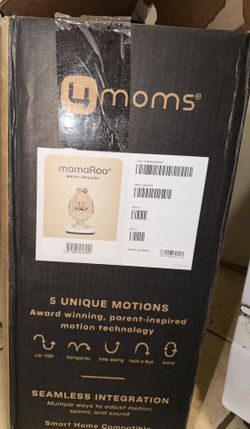 4moms MamaRoo Multi-Motion Baby Swing, Bluetooth Enabled with 5 Unique Motions, Birch