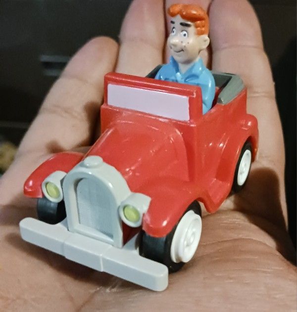 VTG Burger King Kids Club Archie Comics Red Car Collectible Toy Gift


