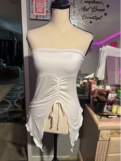 NWT just Polly strapless top