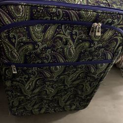 Beautiful Rolling Luggage With 4 Wheels 