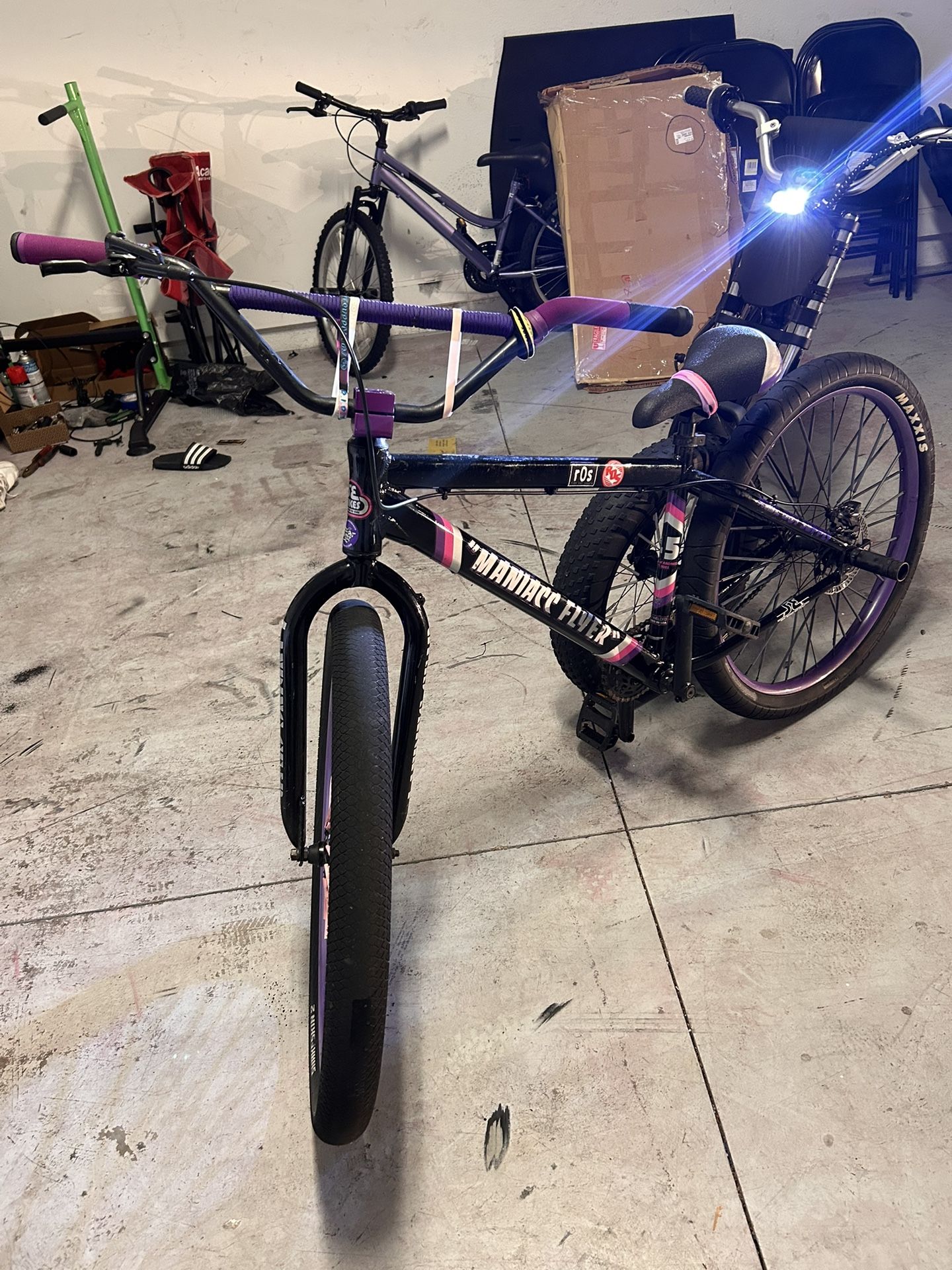 Maniac Flyer 27.5”