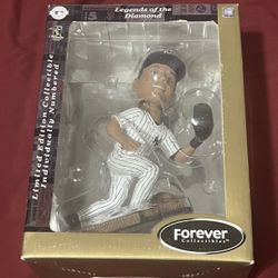 2004 Derek Jeter Legends of the Diamond Vintage Baseball Bobblehead Rare