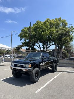 1990 Toyota Pickup