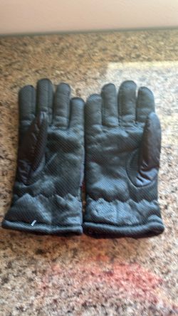 Black Winter Gloves