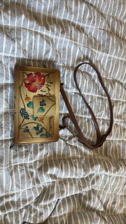 Anushka Shoulder Purse