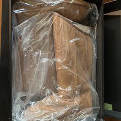 Women’s  Boots Size 8