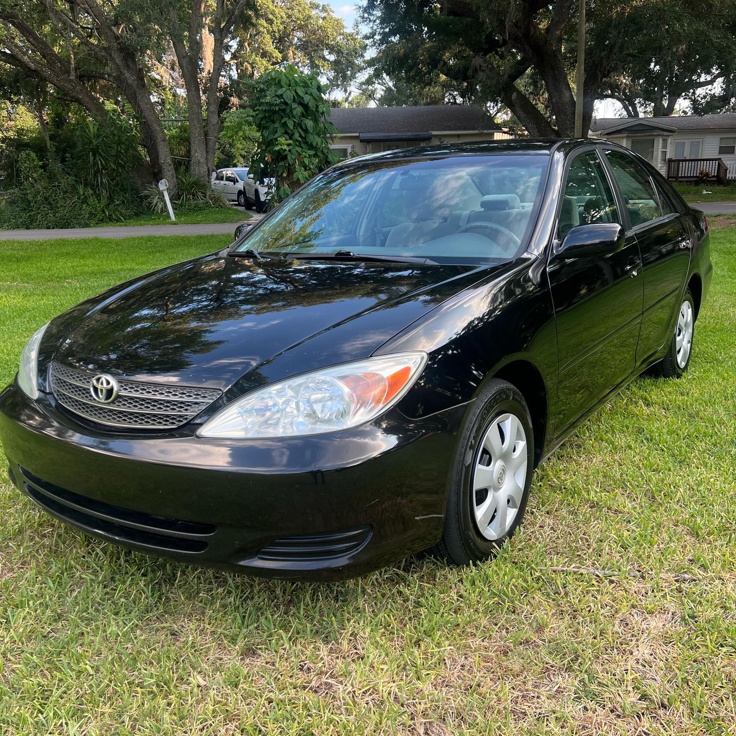 Camry LE 2004