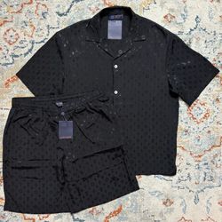 Men’s suit 2 piece size L/XL