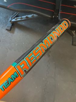 Team Rezzy softball bat