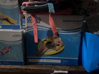 Pool floats