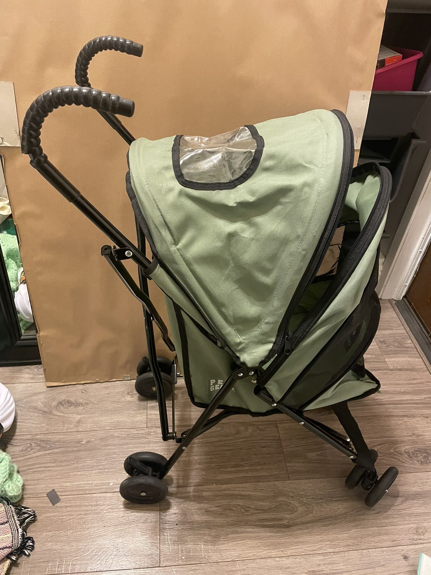 Pet gear stroller