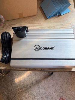 Brand new 1100 rms subwoofer amplifier 1 ohm stable